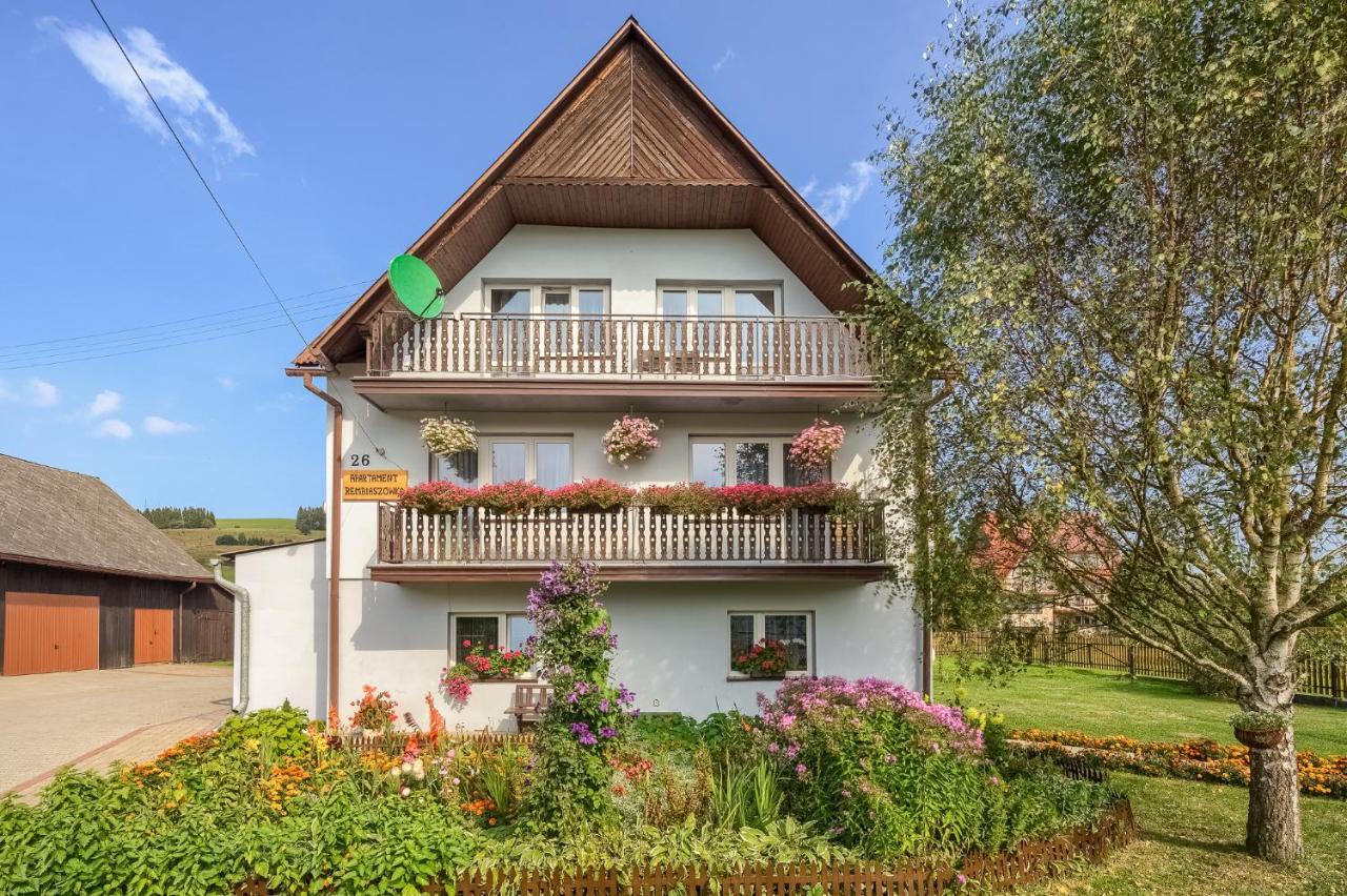 Rembiaszowka Apartment Тилич Екстериор снимка